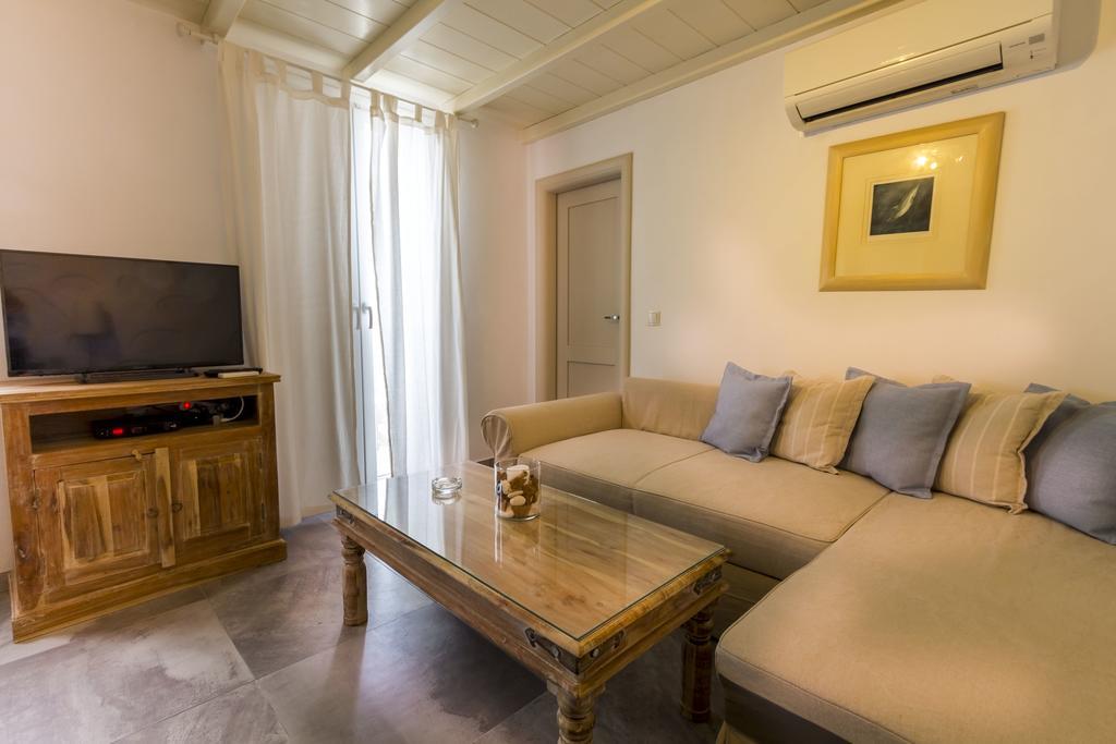 Lavish Suites Agios Ioannis Diakoftis Ngoại thất bức ảnh