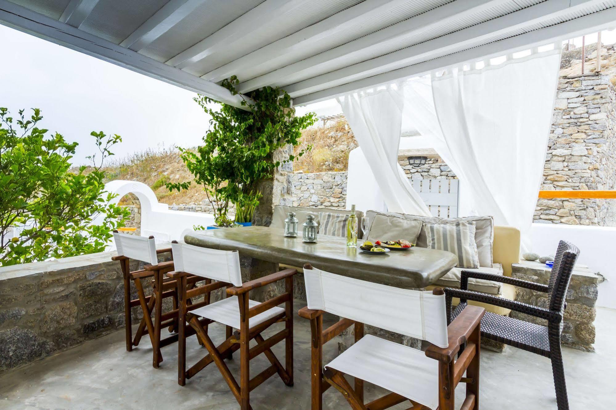 Lavish Suites Agios Ioannis Diakoftis Ngoại thất bức ảnh