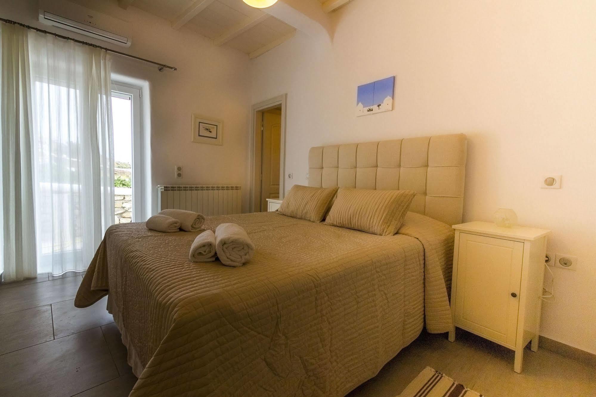 Lavish Suites Agios Ioannis Diakoftis Ngoại thất bức ảnh